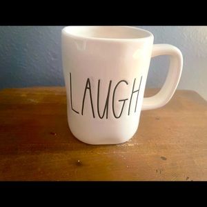 Rae Dunn Artisan Collection by
Magenta Laugh Mug 16 oz